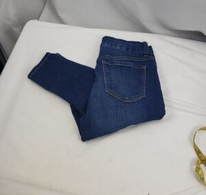 Wax distressed skinny jeans size 7/28